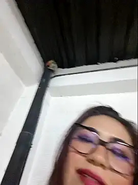 Snapshot of silvia_lane chatting on November 2025 03:51:01 AM silvia lane online show from November 2025 03:51:01 AM