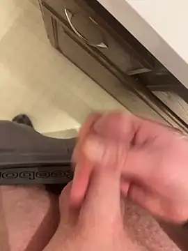 Snapshot of madman11222 chatting on February 2025 06:00:01 AM madman11222 online show from February 2025 06:00:01 AM