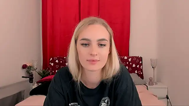 OliviaKisss online show from February 2025 03:52:01 AM