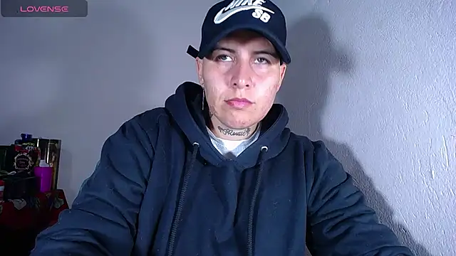 Yessi rousse online show from December 2024 11:38:02 PM