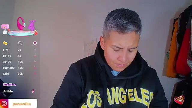 Yessi rousse online show from December 2025 03:52:01 PM