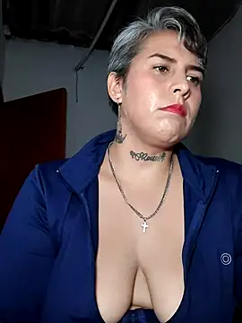 Snapshot of Yessi_rousse chatting on June 2026 01:58:02 AM Yessi rousse online show from June 2026 01:58:02 AM
