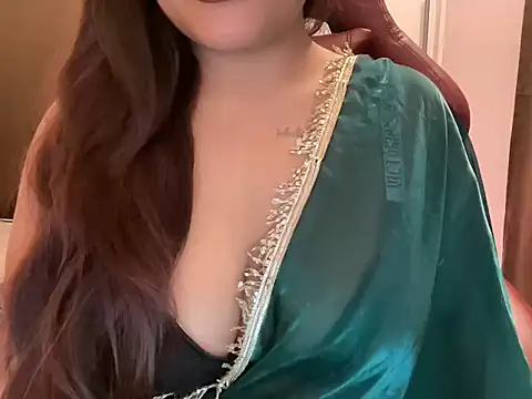 Snapshot of shanayaaa_1 chatting on February 2026 07:29:02 PM shanayaaa 1 online show from February 2026 07:29:02 PM