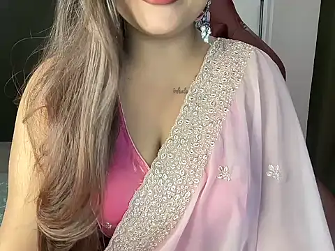 Snapshot of shanayaaa_1 chatting on February 2026 06:48:01 PM shanayaaa 1 online show from February 2026 06:48:01 PM