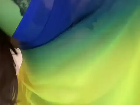 Snapshot of shanayaaa_1 chatting on March 2026 03:52:02 AM shanayaaa 1 online show from March 2026 03:52:02 AM