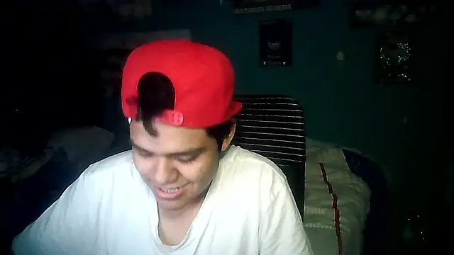 Snapshot of Valesh20 chatting on September 2025 11:52:01 PM Valesh20 online show from September 2025 11:52:01 PM