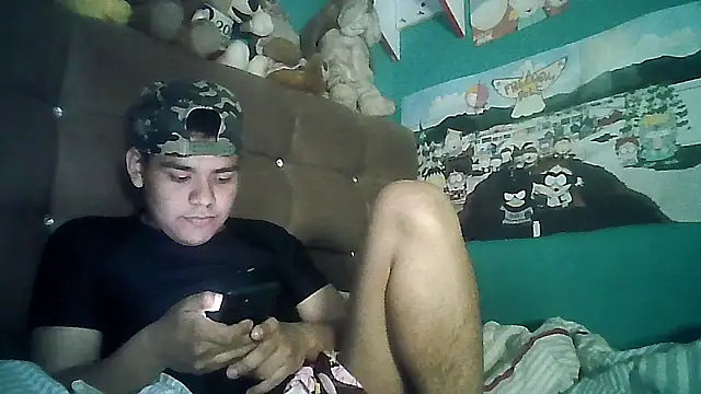 Snapshot of Valesh20 chatting on October 2025 11:12:02 PM Valesh20 online show from October 2025 11:12:02 PM