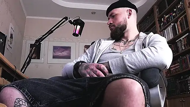 Snapshot of FindomJason chatting on May 2026 10:22:02 AM FindomJason online show from May 2026 10:22:02 AM
