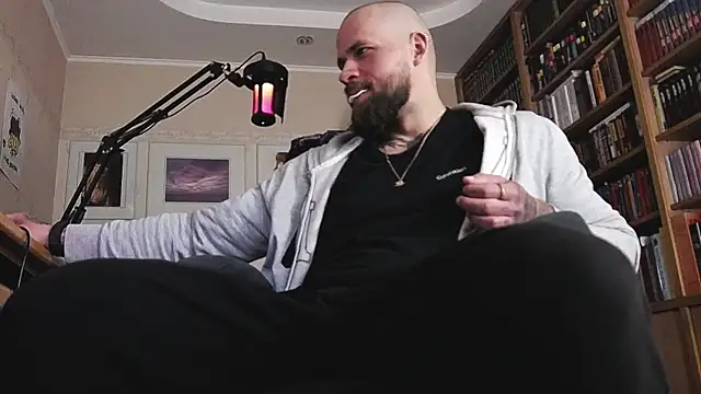 Snapshot of FindomJason chatting on May 2026 08:01:01 AM FindomJason online show from May 2026 08:01:01 AM
