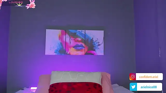 Snapshot of ariel35 chatting on March 2025 01:22:01 AM ariel35 online show from March 2025 01:22:01 AM