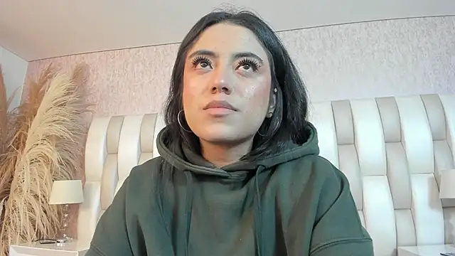 Rebeca jones online show from March 2026 12:05:03 PM