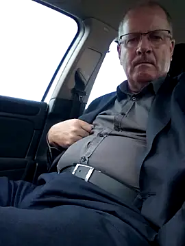 stiffandlubedxh online show from January 2025 08:50:01 PM