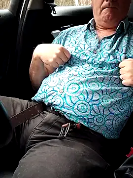 stiffandlubedxh online show from October 2025 09:15:02 PM