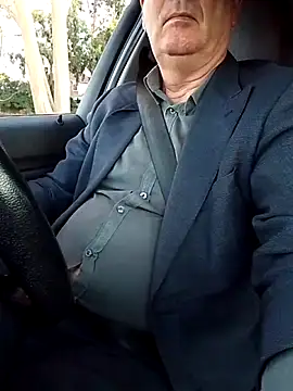 stiffandlubedxh online show from February 2026 08:16:01 PM