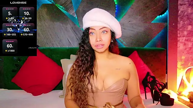 Snapshot of ElyaQuinn chatting on November 2025 07:43:01 AM ElyaQuinn online show from November 2025 07:43:01 AM