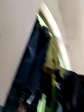 Snapshot of Sanny212 chatting on February 2025 09:53:01 AM Sanny212 online show from February 2025 09:53:01 AM