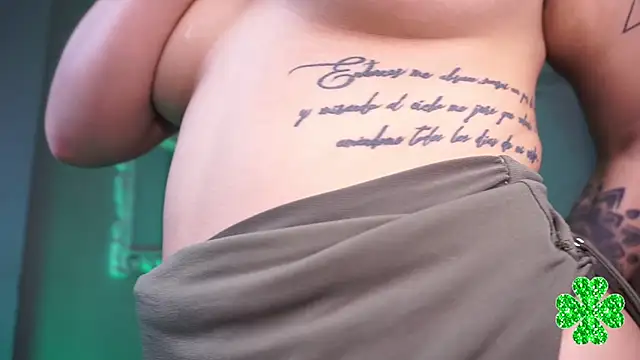 Snapshot of maggietime chatting on March 2025 11:32:01 PM maggietime online show from March 2025 11:32:01 PM