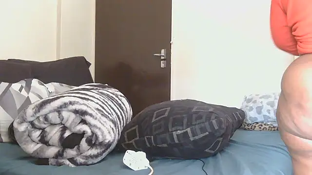 AddictiveAssCurves online show from July 2026 08:32:02 AM