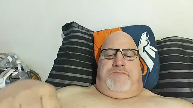 Bigbear0563 online show from March 2025 05:13:02 PM