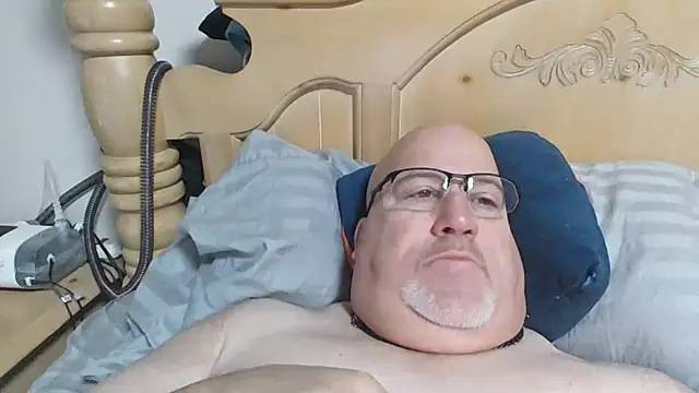 Bigbear0563 online show from January 2026 03:49:01 PM