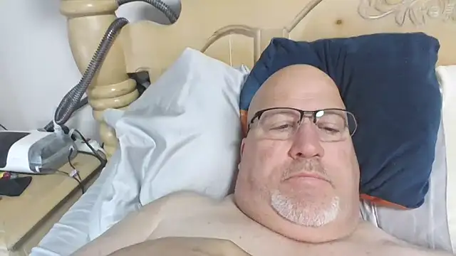 Bigbear0563 online show from March 2026 06:23:02 PM