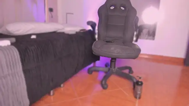 Snapshot of Emmily_Savage chatting on December 2025 10:36:01 PM Emmily Savage online show from December 2025 10:36:01 PM