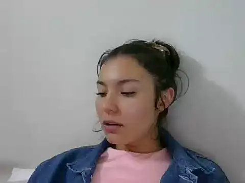 Snapshot of _andygirl chatting on October 2025 11:59:01 PM andygirl online show from October 2025 11:59:01 PM