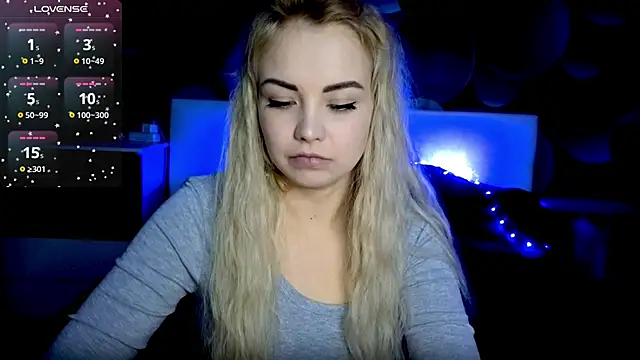 Snapshot of StephanieSweety chatting on October 2025 12:16:01 PM StephanieSweety online show from October 2025 12:16:01 PM