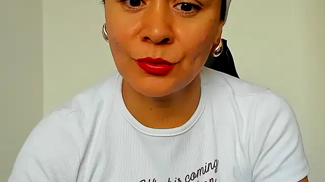 Sami Hotie1 online show from February 2026 09:11:01 PM