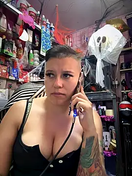 TamySweetness online show from October 2025 07:47:02 PM