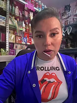 Snapshot of TamySweetness chatting on November 2025 08:52:01 PM TamySweetness online show from November 2025 08:52:01 PM