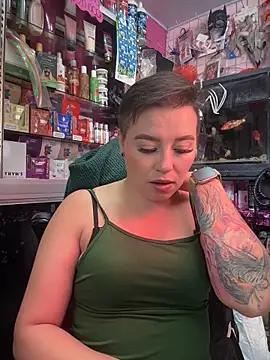 Snapshot of TamySweetness chatting on November 2025 04:13:02 PM TamySweetness online show from November 2025 04:13:02 PM