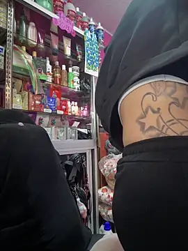 Snapshot of TamySweetness chatting on November 2025 02:42:01 PM TamySweetness online show from November 2025 02:42:01 PM