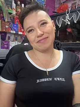 Snapshot of TamySweetness chatting on November 2025 07:50:02 PM TamySweetness online show from November 2025 07:50:02 PM