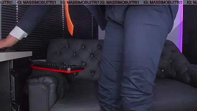 massimo g online show from January 2026 02:11:01 PM