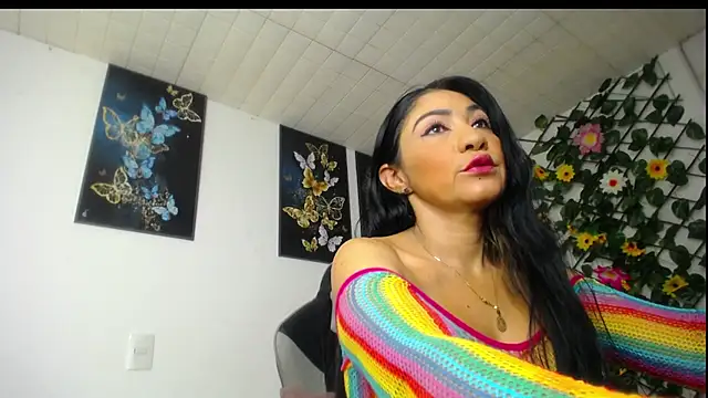 luzcastillo07 online show from February 2026 08:47:01 AM