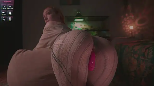 Snapshot of iara__mi chatting on December 2025 02:12:02 PM iara mi online show from December 2025 02:12:02 PM