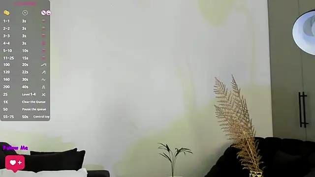 Snapshot of Isabellacharm chatting on January 2025 07:43:01 PM Isabellacharm online show from January 2025 07:43:01 PM