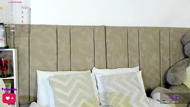 Snapshot of Isabellacharm chatting on February 2025 07:17:02 PM Isabellacharm online show from February 2025 07:17:02 PM