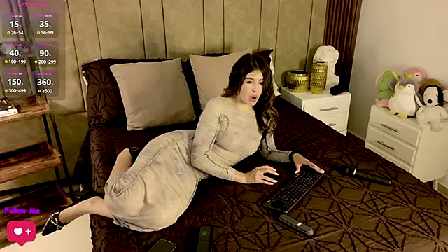 Isabellacharm online show from June 2026 04:19:02 PM