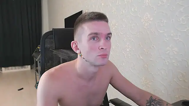 Snapshot of Marselle_Laker chatting on January 2025 12:04:02 PM Marselle Laker online show from January 2025 12:04:02 PM