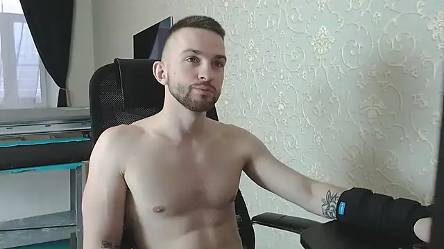 Snapshot of Marselle_Laker chatting on December 2025 11:08:01 AM Marselle Laker online show from December 2025 11:08:01 AM