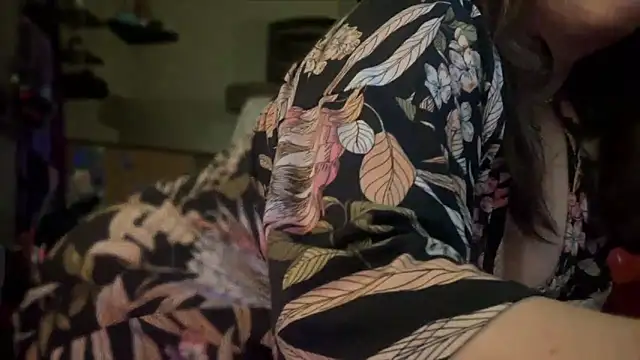 Snapshot of spunlikecottoncandy chatting on December 2025 08:38:02 PM spunlikecottoncandy online show from December 2025 08:38:02 PM