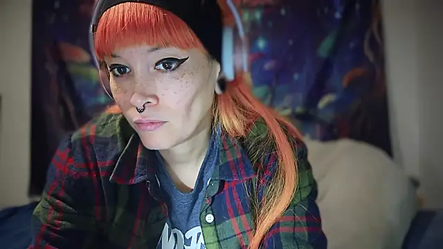 FRRANNKIE online show from November 2025 10:31:02 PM