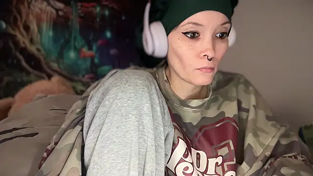 FRRANNKIE online show from March 2026 05:25:01 AM