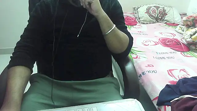 rentarob online show from February 2025 05:50:01 PM