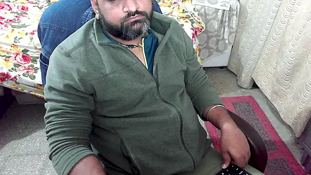 rentarob online show from December 2025 05:08:02 PM