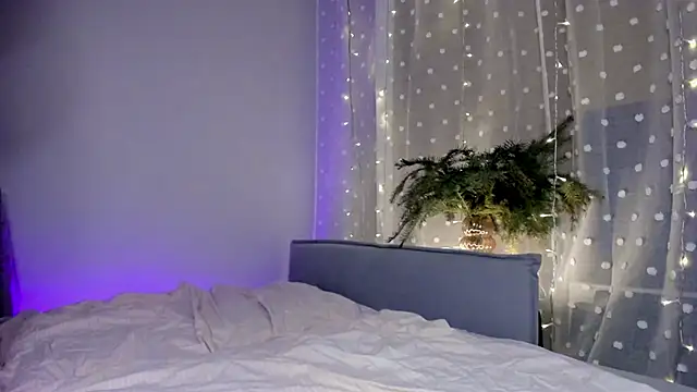 lina stones online show from November 2025 12:51:01 PM