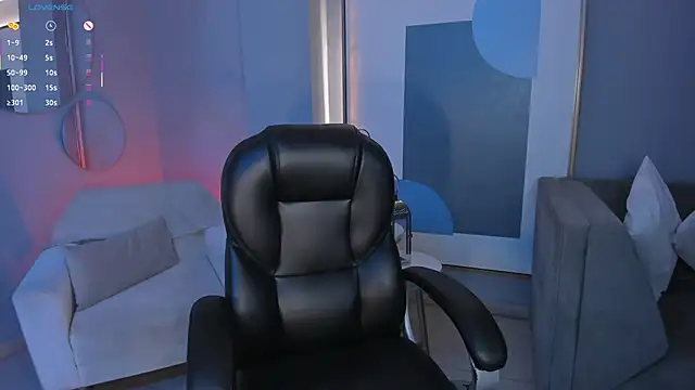 Snapshot of DannaCruz chatting on November 2025 05:07:01 PM DannaCruz online show from November 2025 05:07:01 PM