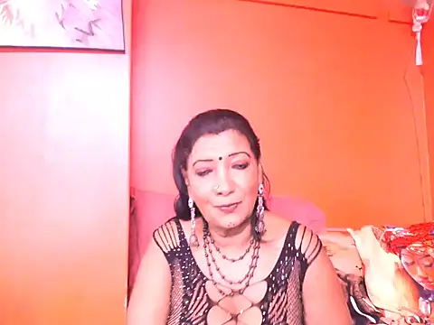 indiansarika65 online show from March 2026 04:09:01 PM